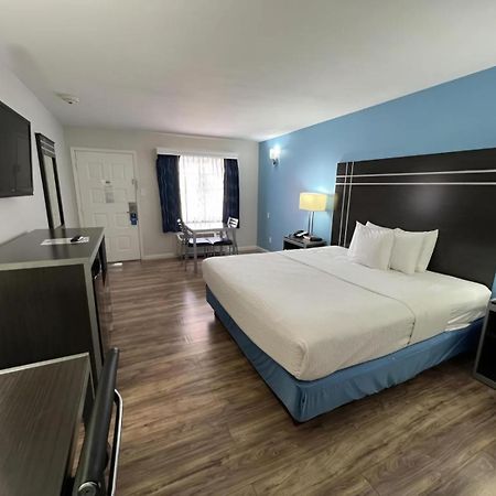 Days Inn By Wyndham Orange Dış mekan fotoğraf